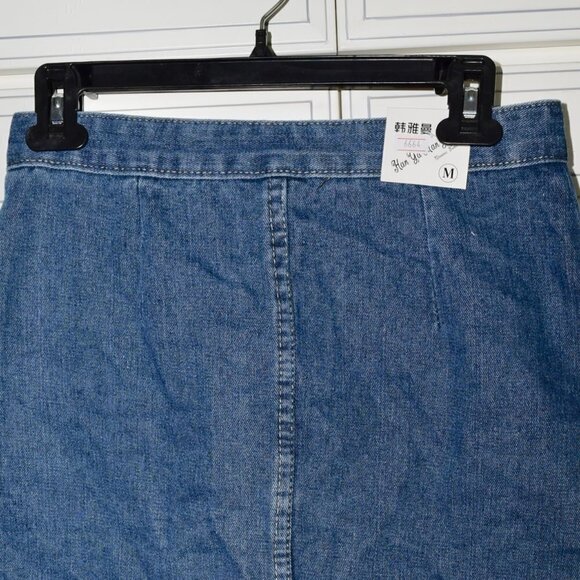 Blue denim skirt - Picture 2 of 2